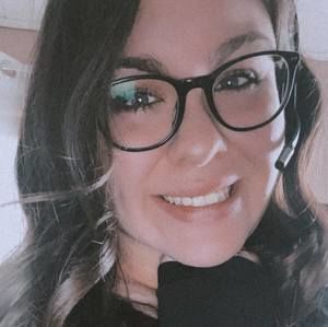 Meet your Posher, Jillian